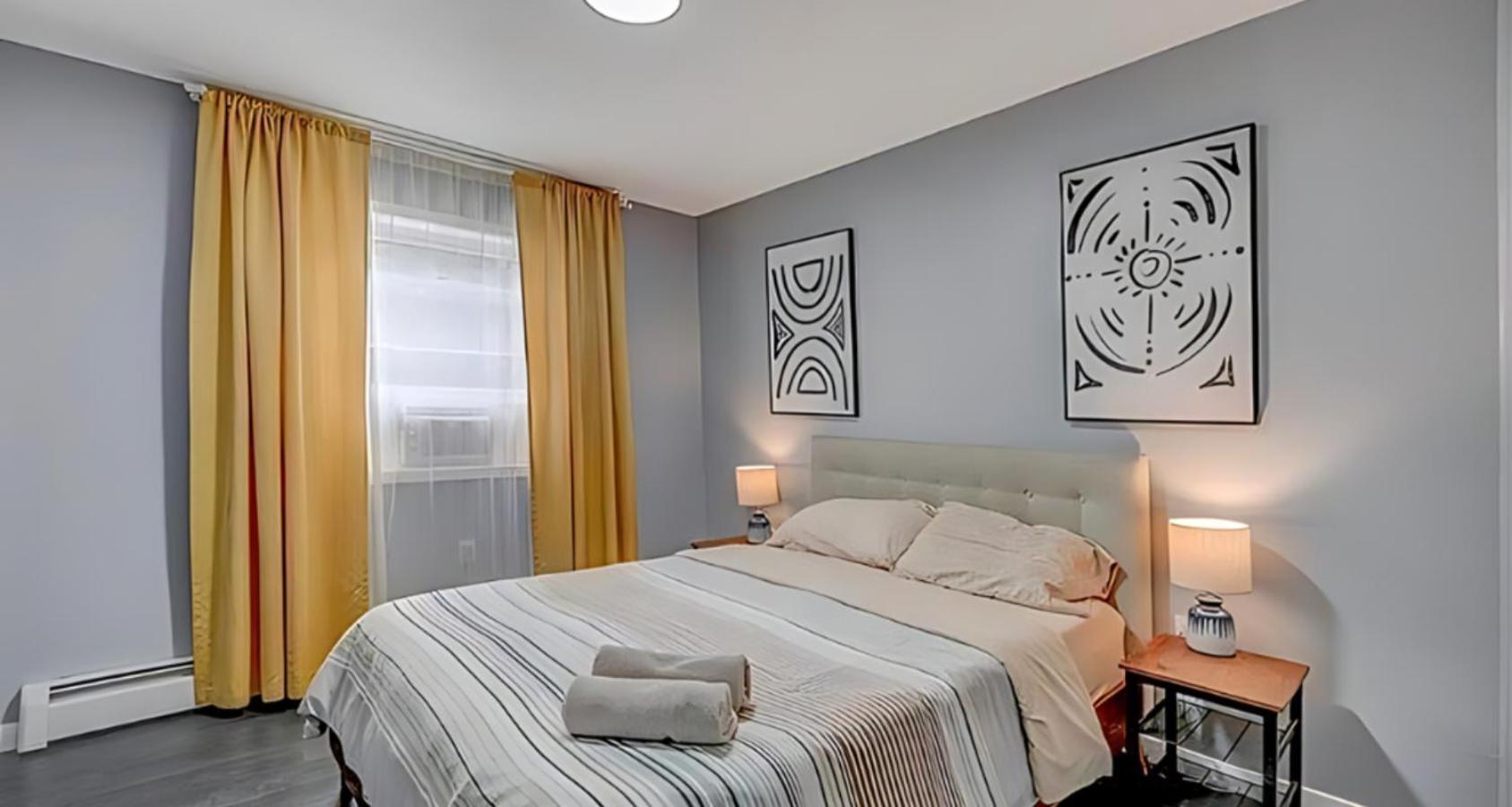 Peaceful Pocono With Hot Tub, Gym, & Office Holiday home